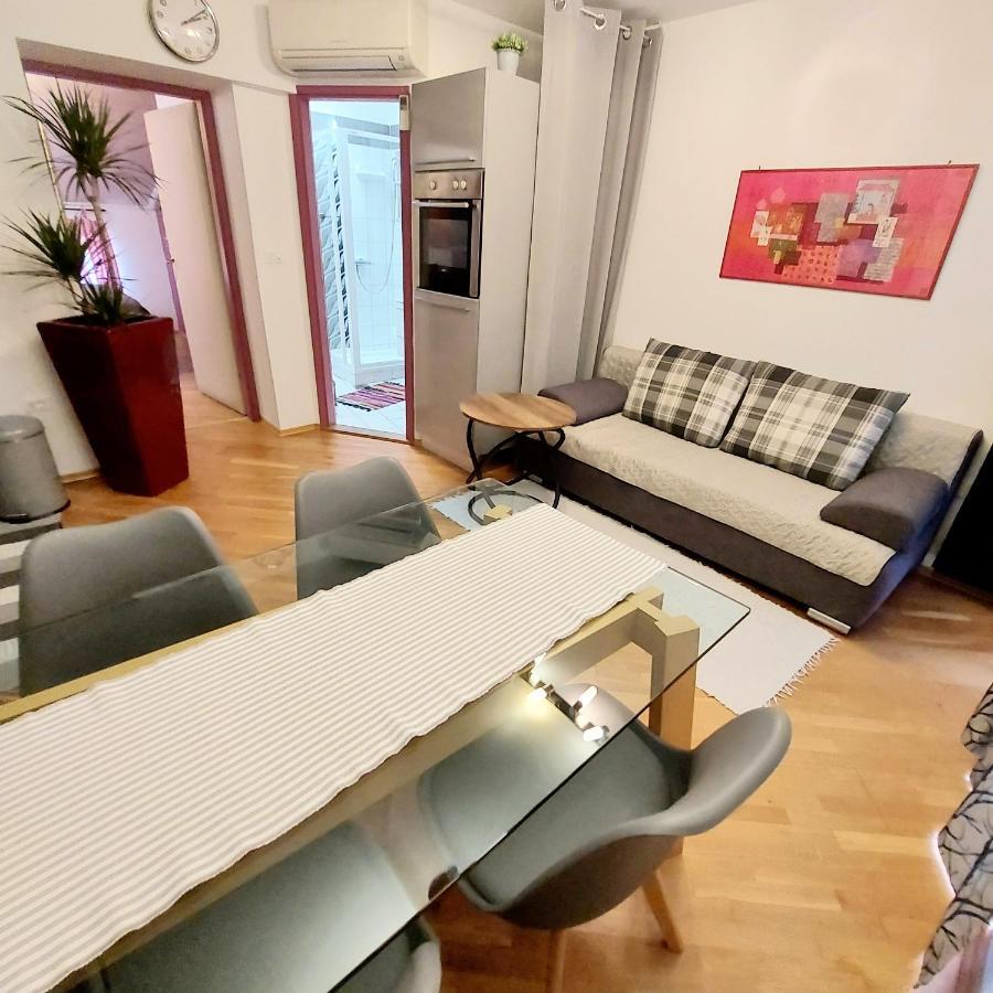 Apartments Stella - Parking Piran Zewnętrze zdjęcie