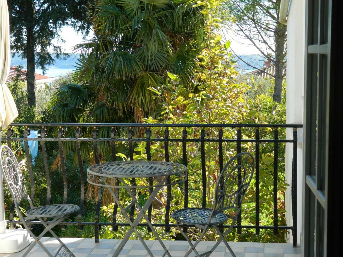 Apartments Stella - Parking Piran Zewnętrze zdjęcie