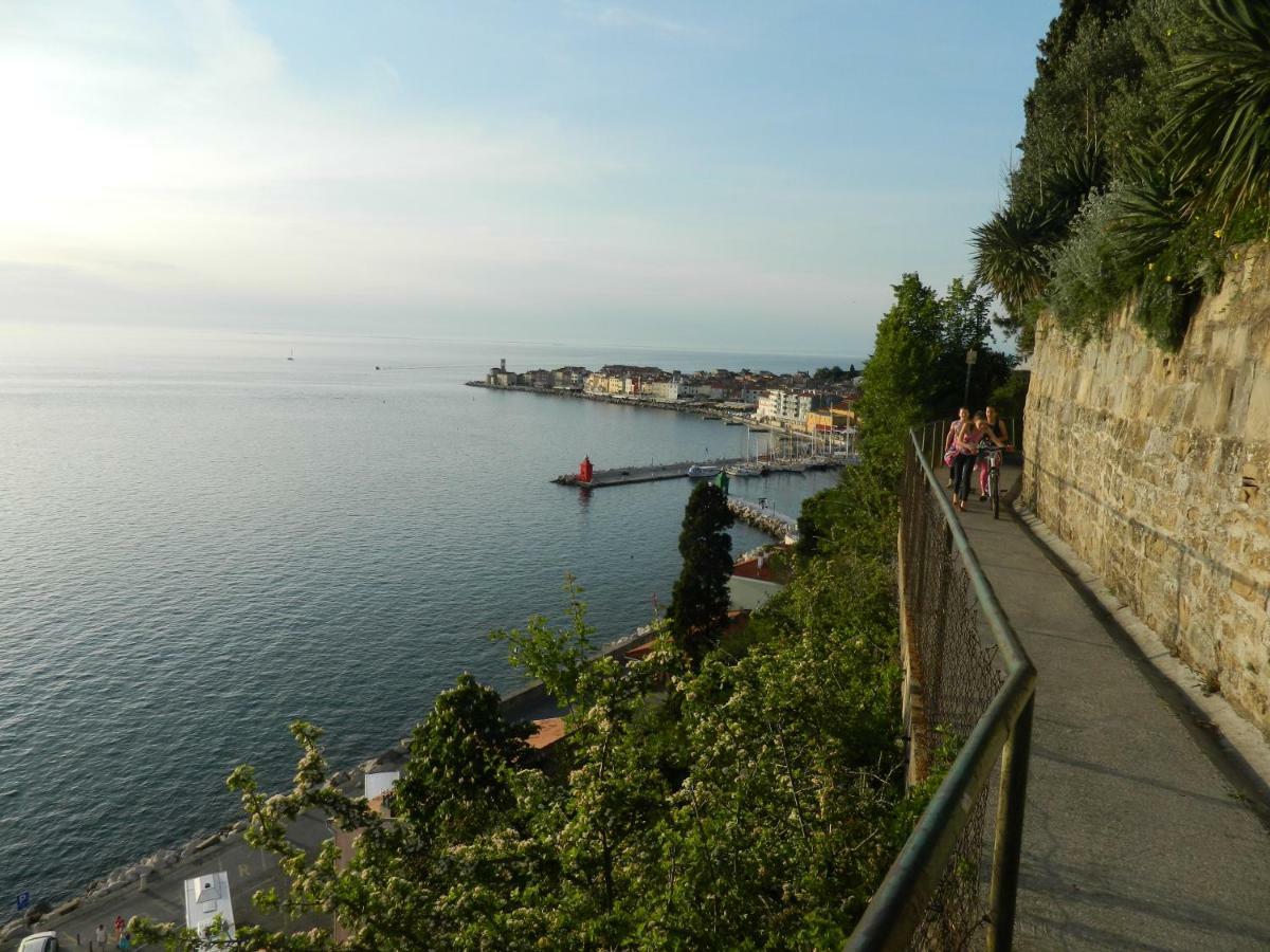 Apartments Stella - Parking Piran Zewnętrze zdjęcie